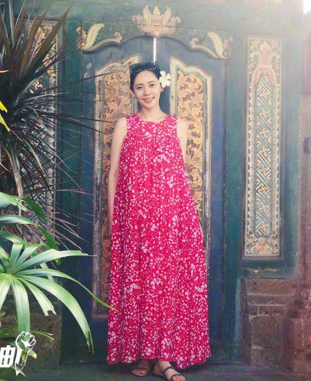 身份|秋瓷炫除了“美强惨”标签外，还有“时尚博主”标签，衣品超哇塞