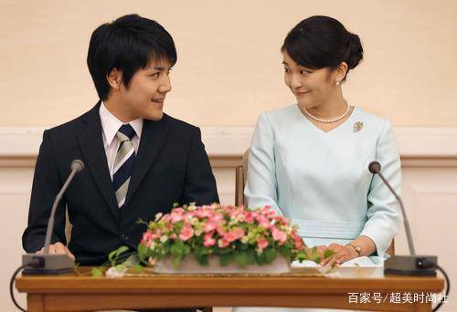 公主|日本王室为真子公主庆生!她穿毛衣配伞裙,29岁了婚礼还在延迟