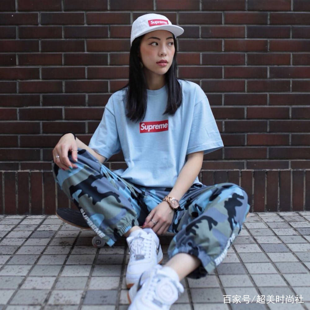 女神|时尚icon、Supreme钦点女神，她们红透了半边天你居然还不知道？