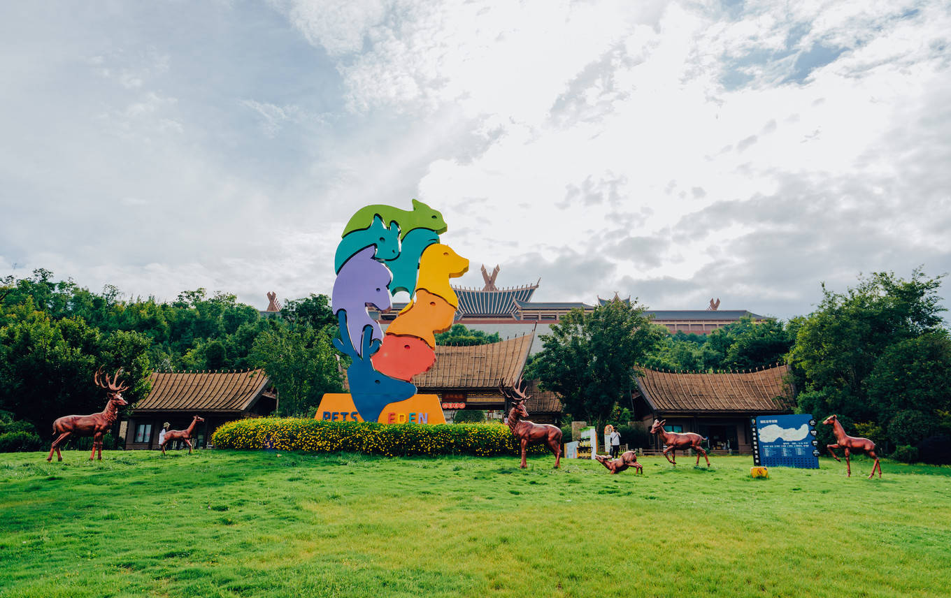 狂欢又梦幻,一场度假让我回到童年(七彩云南·古滇名城攻略)