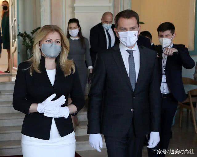 出圈|斯诺伐克女总统火出圈，口罩衣服同色，苏珊娜手把手教你职场穿搭