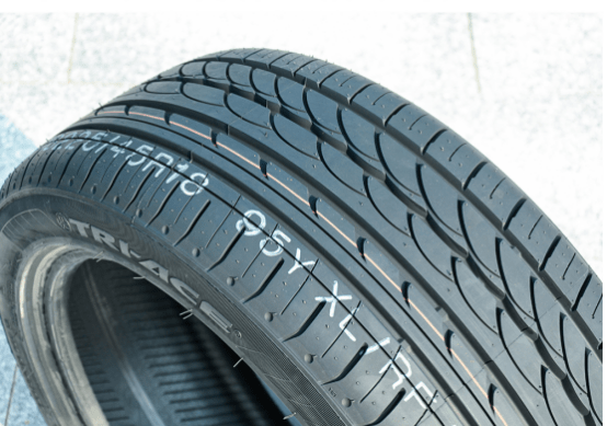 缔造传奇续辉煌赛路士赛道传奇高端车友自驾游完美收官