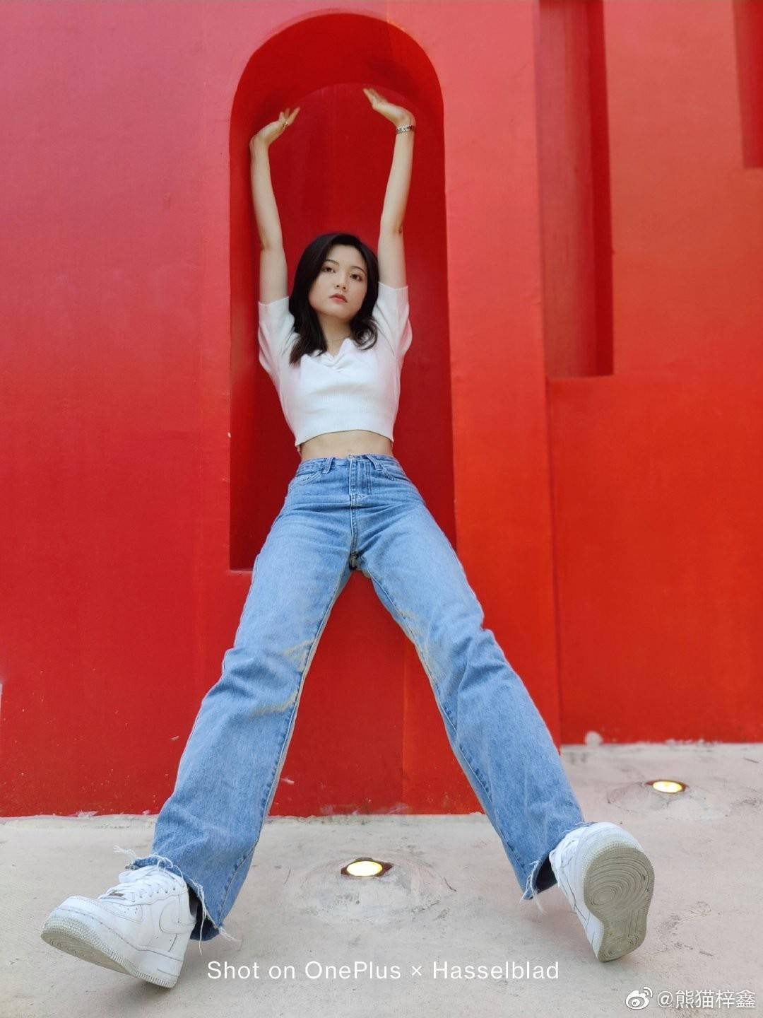 这手机拍照不挑人：轻松给女朋友拍出“哈苏”级照片_搜狐网