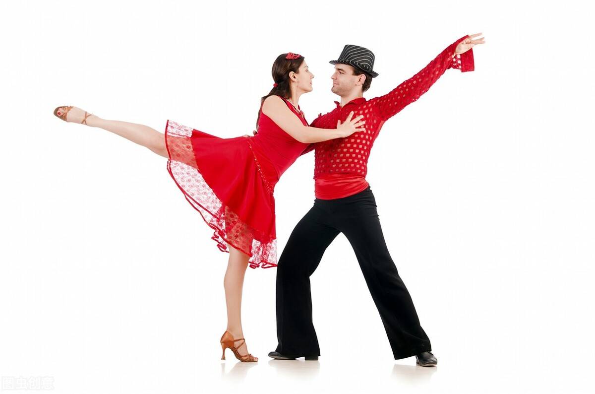 跳舞大妈跟舞伴回家只要你满足这三个条件怎么招都行