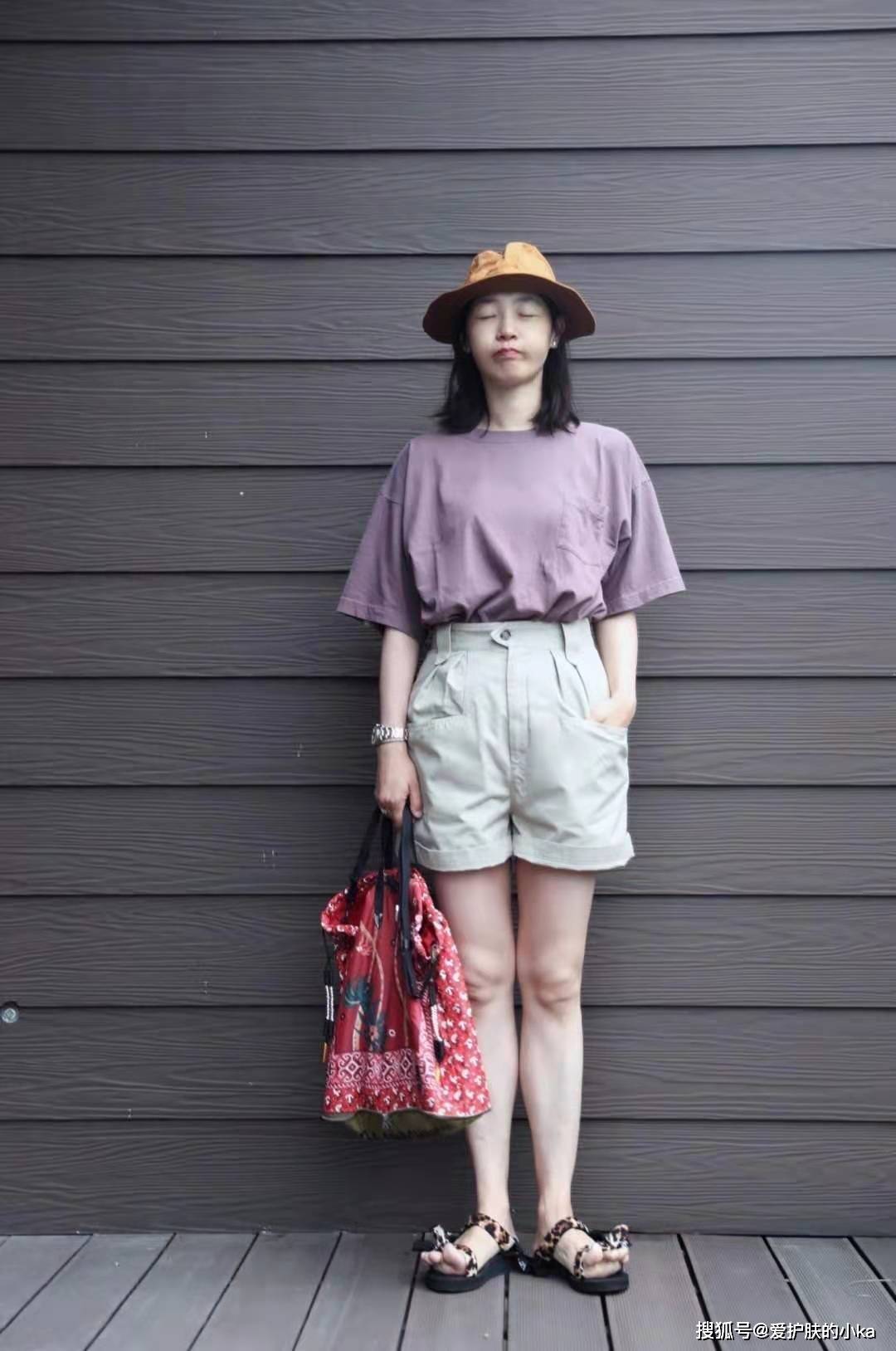 感觉|白百何又来秀穿搭了，混搭风搭配洋气又接地气，人美会穿感觉真好