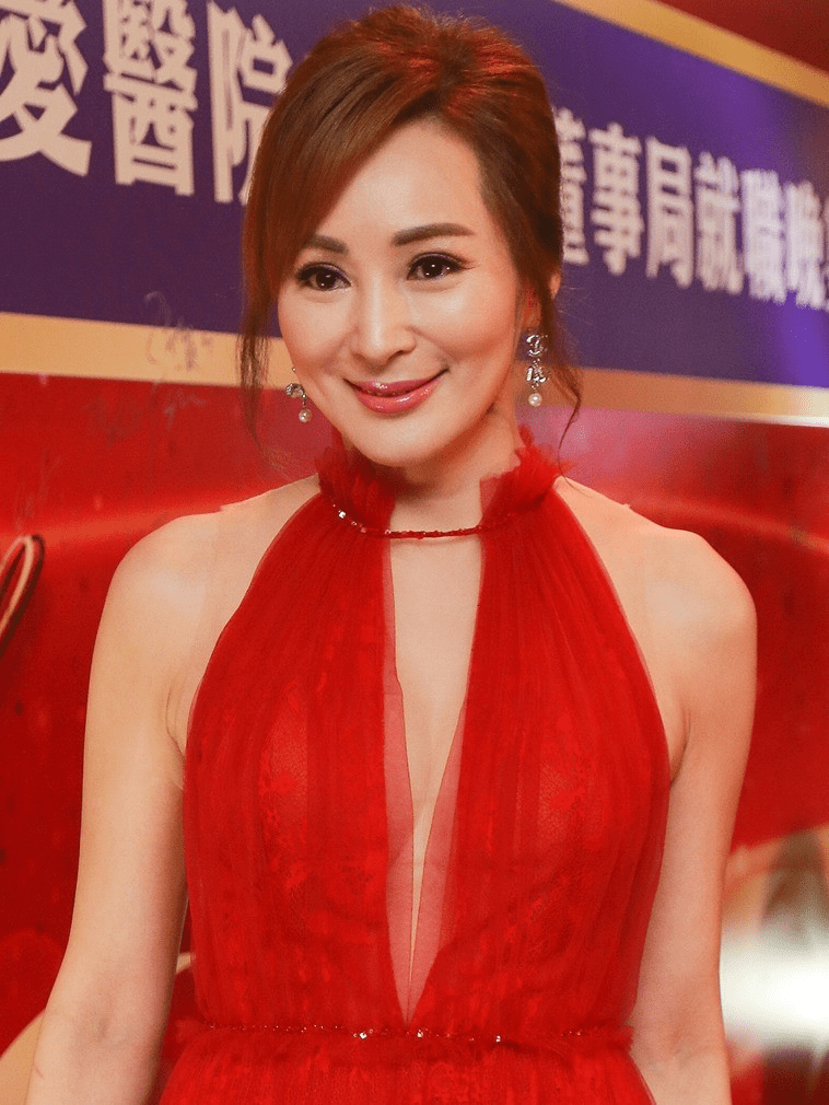 罗霖真的快60岁了吗这比例好似发育过度一点都没有缩水感