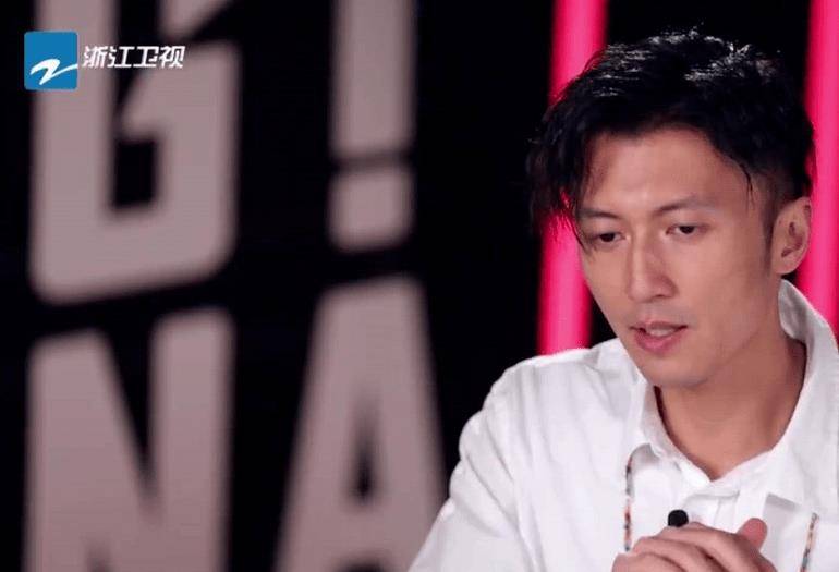 傅欣瑶|《好声音》第九期,比单依纯歌声更美妙的是,谢霆锋的排兵布阵