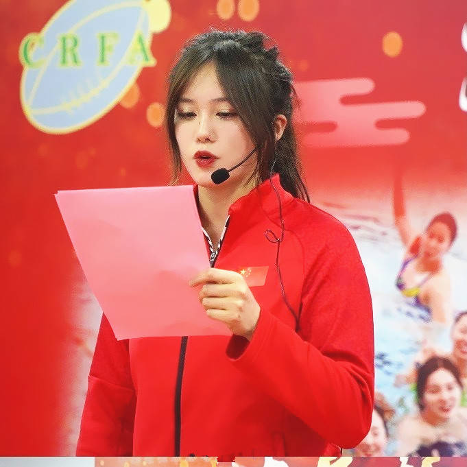原创中国水球女王熊敦瀚堪称运动场的颜值担当可休闲可时尚