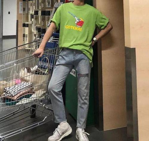 身材|男生偏瘦如何搭配，教你三种穿衣风格