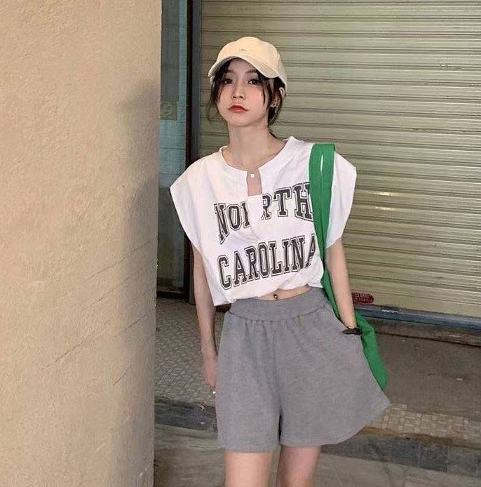 元素|今夏流行的瘦瘦衫，学会选择，怎么搭都好看