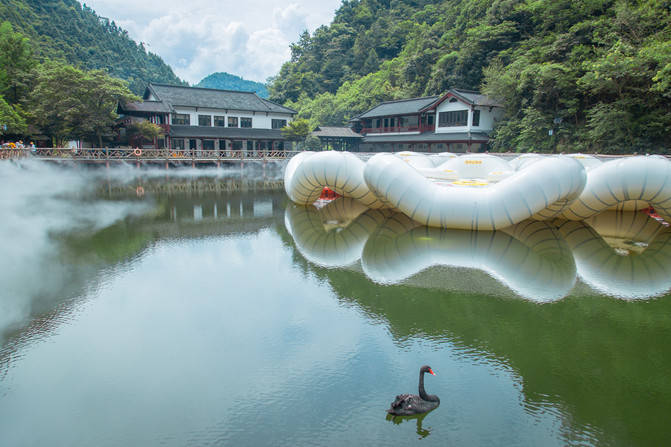 溶洞|漂流之地无夏天，又带娃寻得一处避暑胜地，桐庐天子地