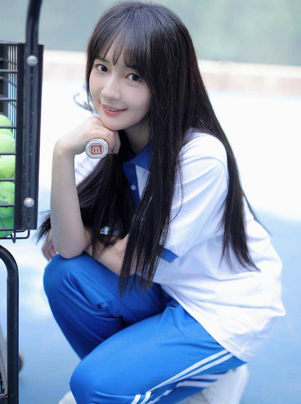 形象|秦牛正威果然是天使一样的女孩,清纯校园妹造型,还挺让人心动的