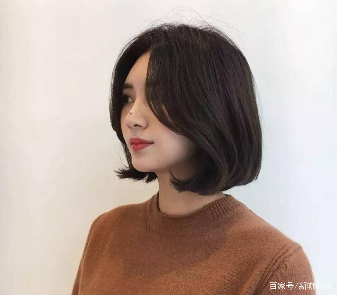 发型|18岁的吴绮莉太美！五官精致“水光肌”衬气质，连男士头都能驾驭