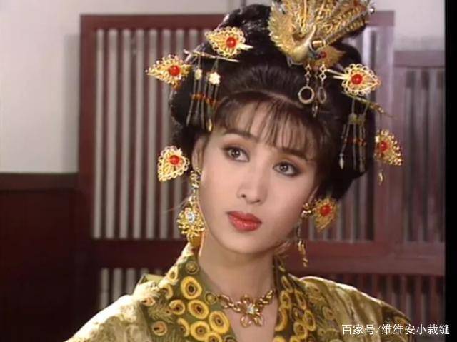 披肩|看现在的古装，再看看30年前杨贵妃的古装造型，靠手艺惊艳了时光
