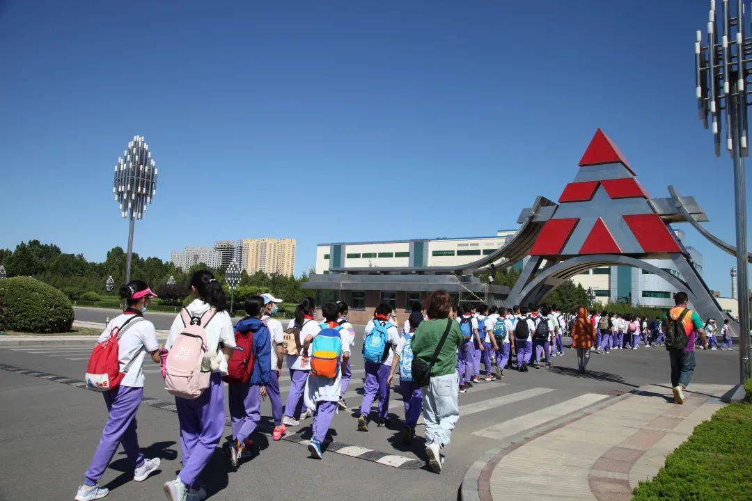 光华青少年天士力研学基地中医药研学实践活动持续进行中
