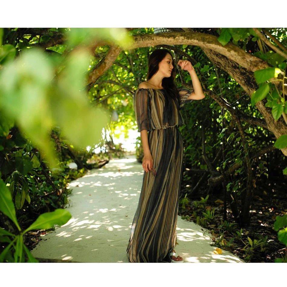 样式|陈乔恩晒度假美照，长裙飘逸身量纤细，恋爱中的女人就是不一样