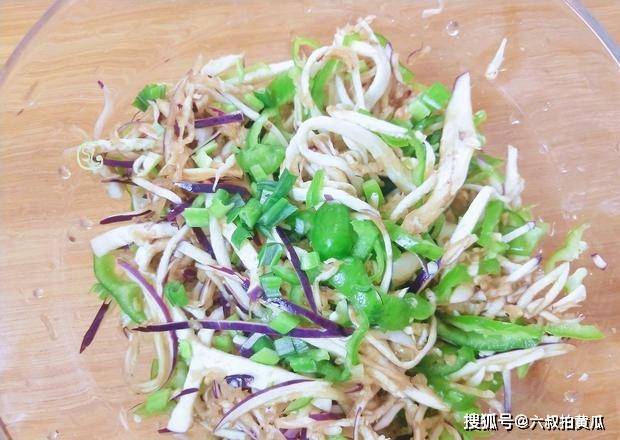 葱花|茄子学会这样做,早餐不用发愁,外酥里嫩,健康美味,好吃