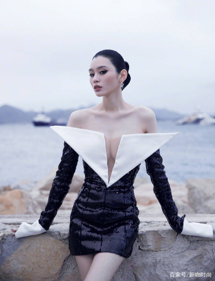 发髻|摔倒后的奚梦瑶人生开挂，“飞机”造型美出新高度，让人大开眼界