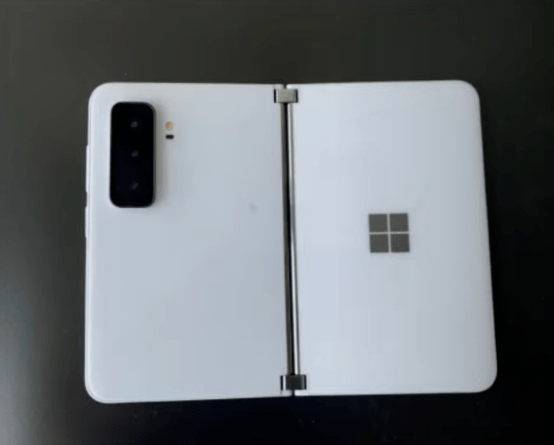 微軟Surface Duo 2 外型曝光！機身背後加入三鏡頭 科技 第2張