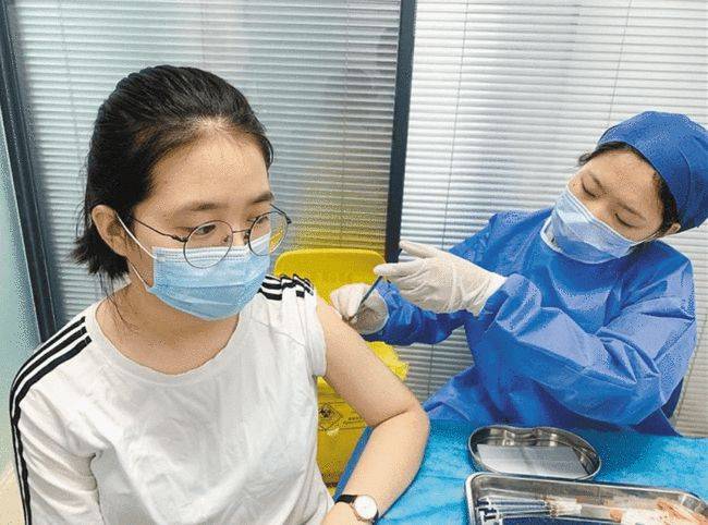 疫苗|家长必看：12—17岁人群疫苗接种安排及注意事项→