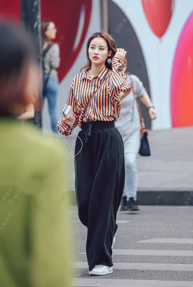 条纹|清新时尚感就扑面而来增添了不少清新的少女感