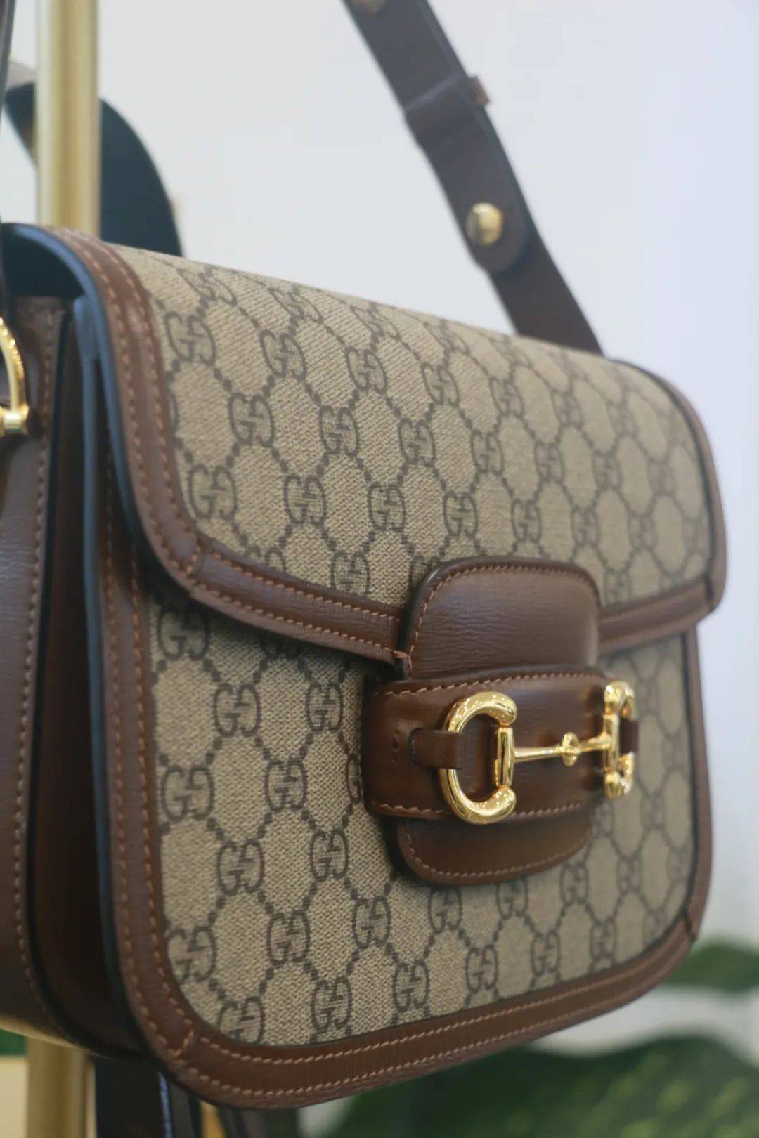 这家中古店简直是明星同款收藏库