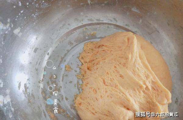 蔬菜|面粉里面加点蔬菜，做成小零食，酥脆可口，孩子一口一个吃不停