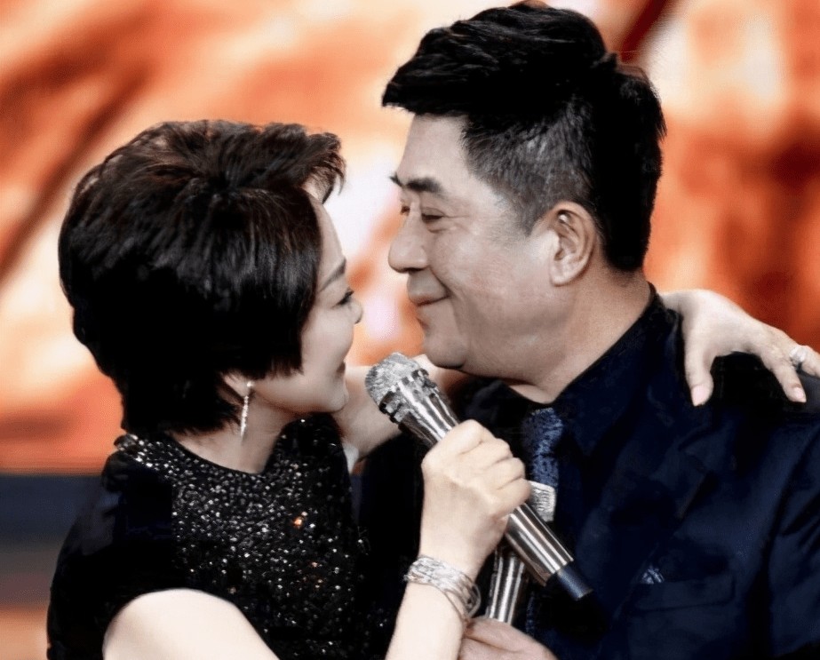二婚娶尤勇前妻一起走过30年62岁郭凯敏半路夫妻也幸福