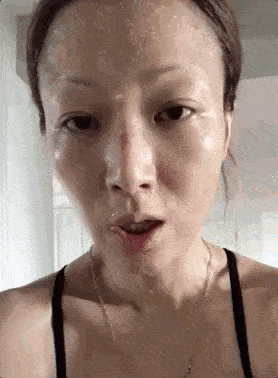 疯狂健身|郑秀文瘦至85斤仍疯狂健身！汗如雨下，却冲不掉烈焰红唇和假睫毛