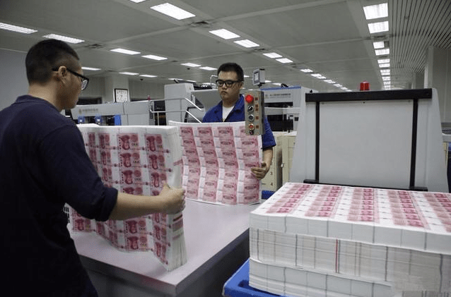 在印钞厂上班的都是什么人,自己带身上的钱会不会被误为偷的呢?_印刷