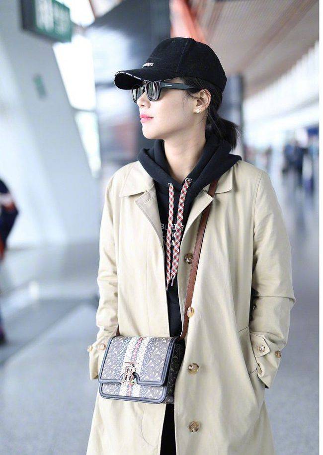 卫衣|马思纯的时尚秋季穿搭