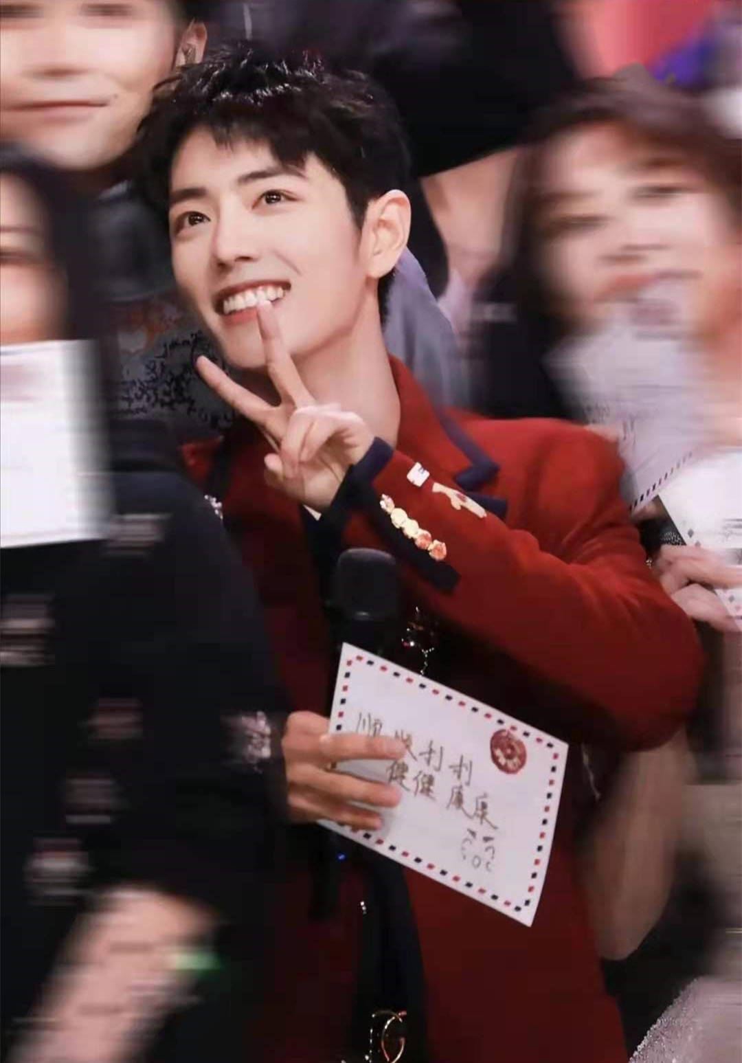 仅仅15天肖战工作室发布两次不被挑拨引战声明耐人寻味