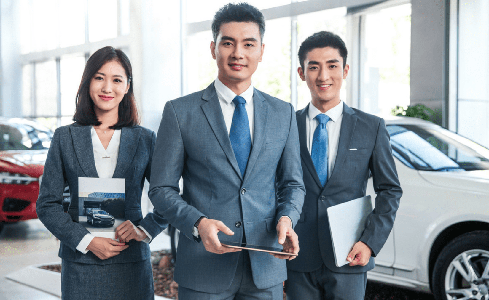 原创当初被人看不起的穷人工作如今居然都赚翻了工资超过白领