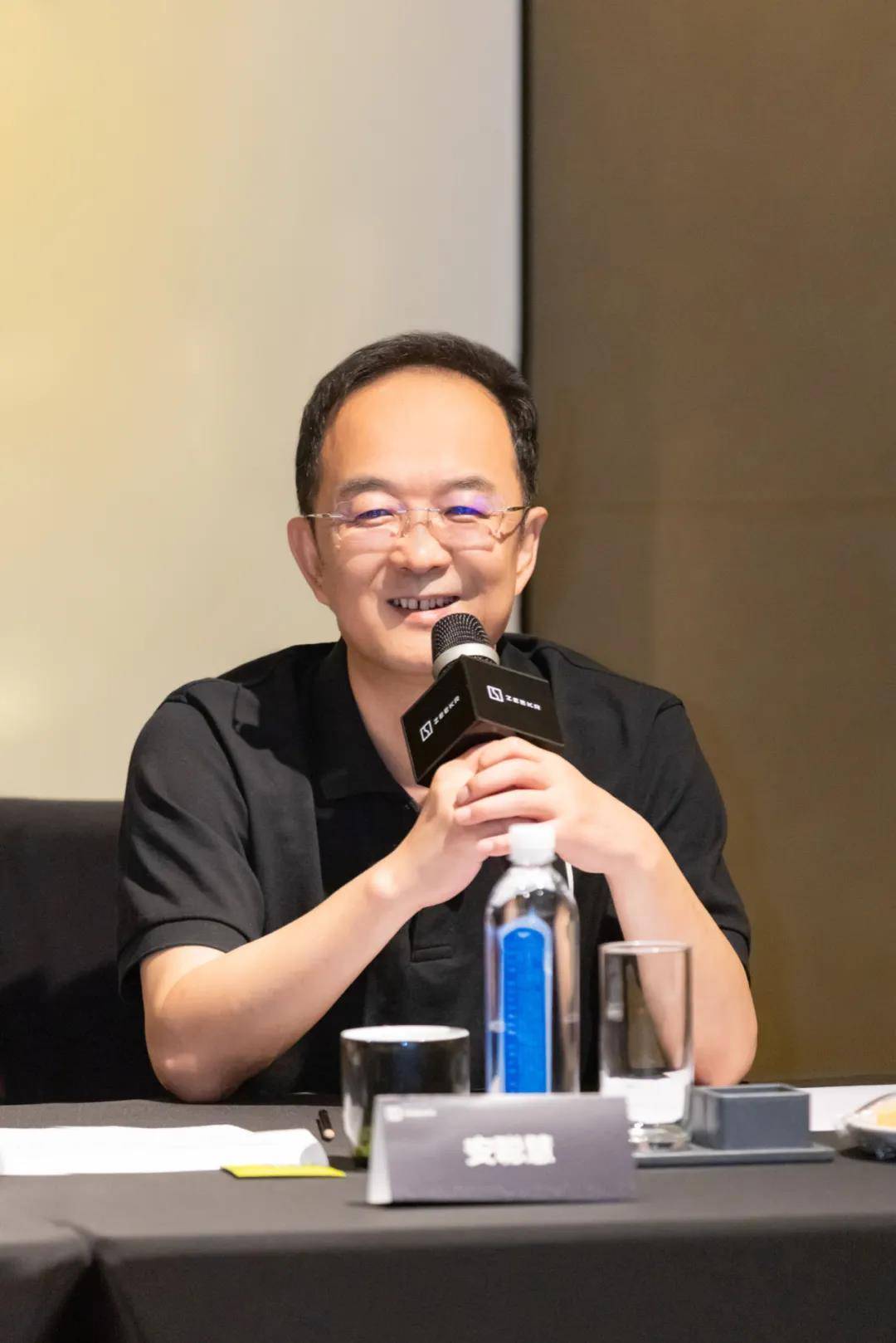 专访安聪慧极氪定会坦诚对用户纯电mpv等大招还在后头