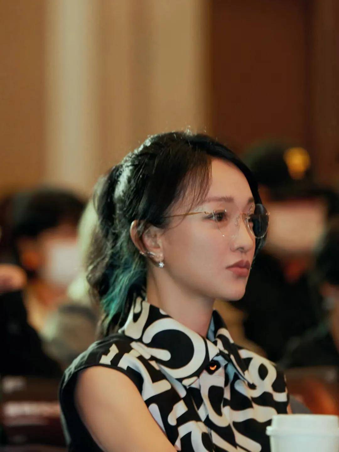 短片|除了好电影，郑大圣周迅赵又廷梅婷刘昊然张钧甯…在FIRST影展上刘曼遇见了谁