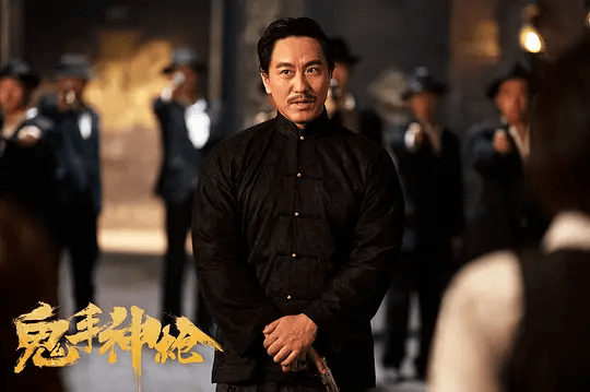 进行|凭借《功夫》爆火的释行宇，竟拍了部网大，女主身材却是最大看点