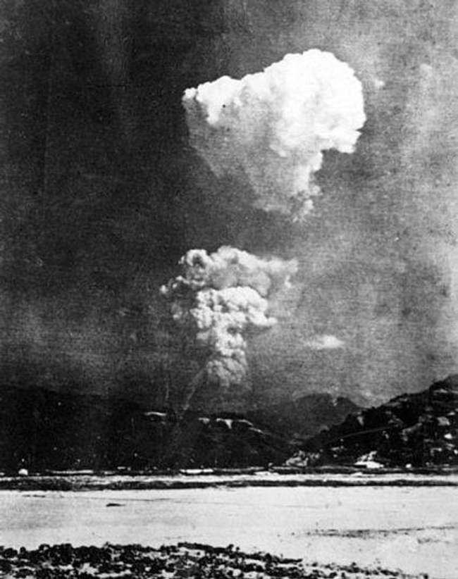 原子弹爆炸广岛时间 8d91d853209f4e56b23c15277b972289.jpeg