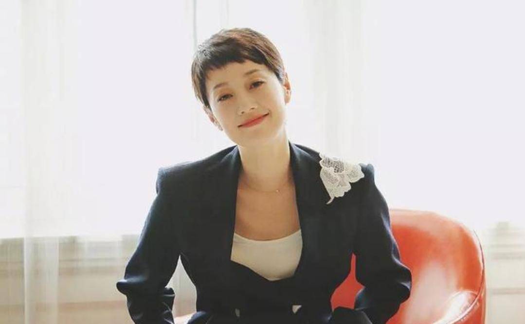 因为|马伊琍再次打脸恶嘲,中年离异的女人又怎样,她照样活得出彩!!