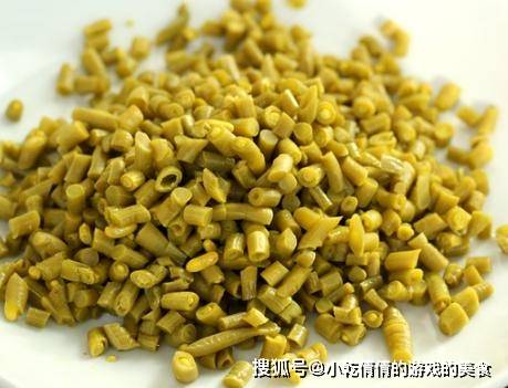 做法|烙饼的家常做法，外皮酥内香软层次还分明，步骤技巧详细告诉你