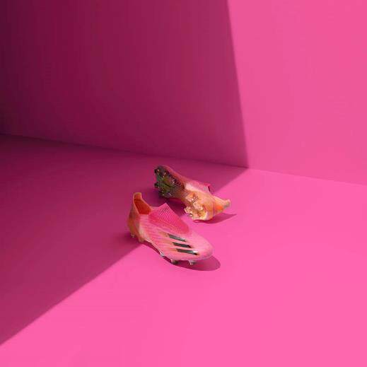 设计|阿迪达斯SUPERSPECTRAL足球鞋套装来袭