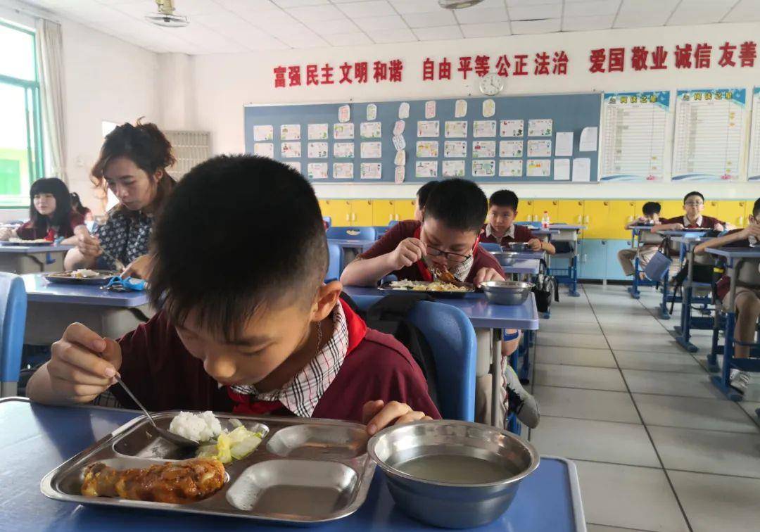 钟老|钟南山院士：早餐马虎不得，否则孩子没食欲、爱生病，还长不高
