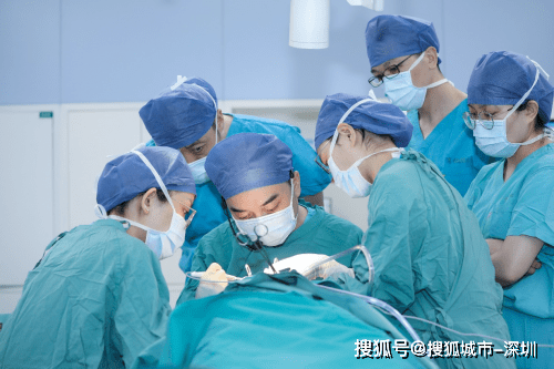 医学|西安国际医学孙峰医生《女友杂志》专访,带你揭秘眼睛变漂亮的秘密
