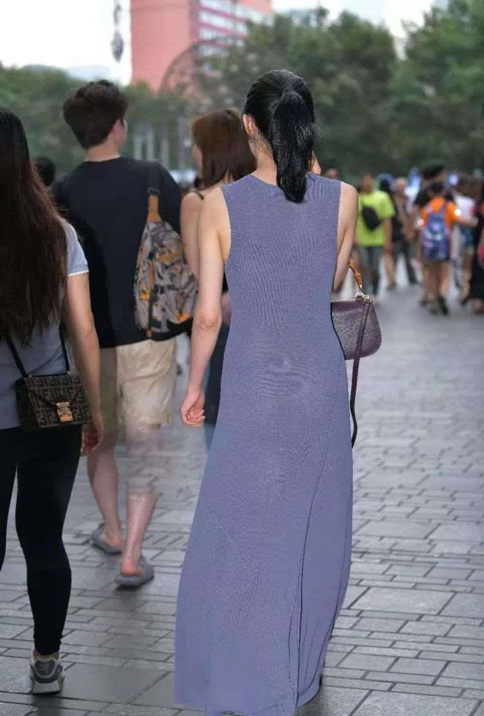 漂亮|把这款漂亮的连衣裙换上，纯净而明媚，可甜可咸