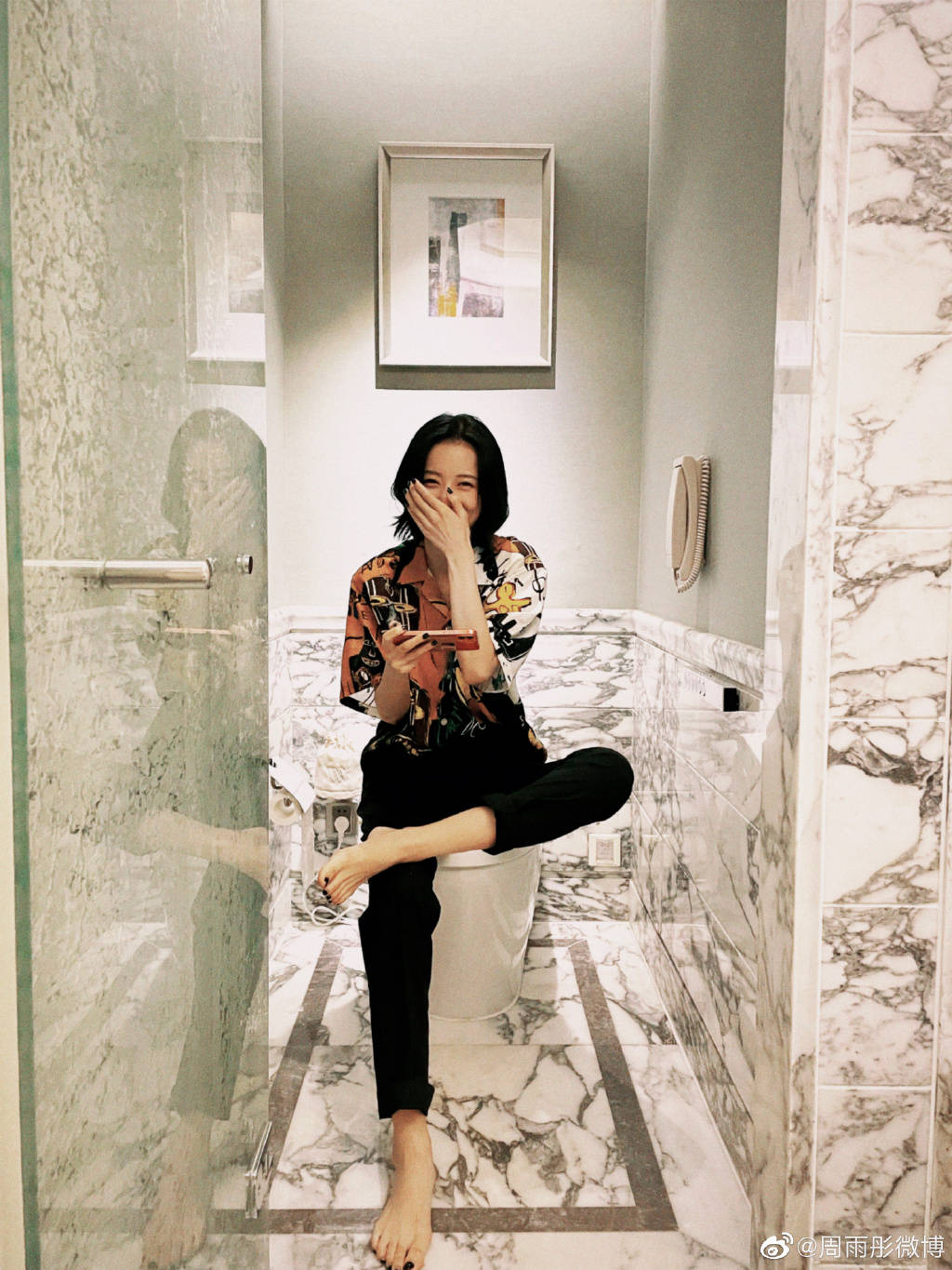 球鞋|一起来看周雨彤穿搭