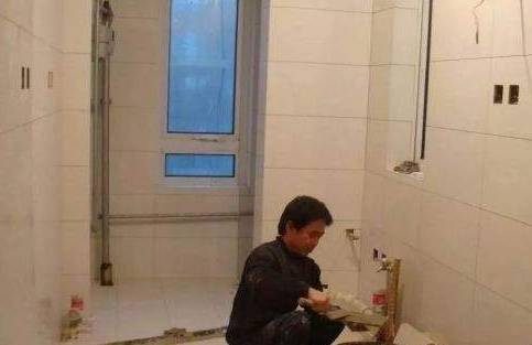 卫生间瓷砖怎么铺贴不空鼓步骤 db22ce69d00c4c61b55c668129ab9ab1.jpeg