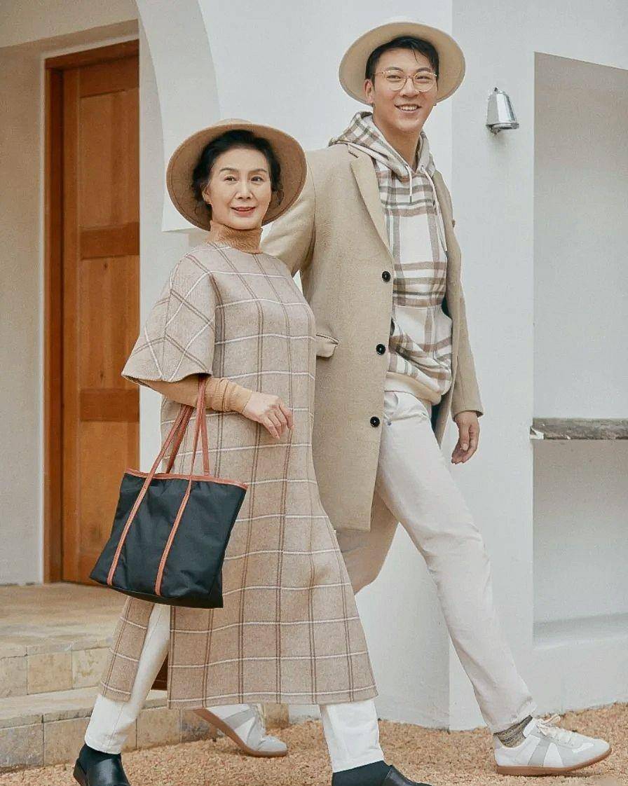 亮度|女人，你才60多岁而已，为何不穿得时髦一点，继续“臭美”下去