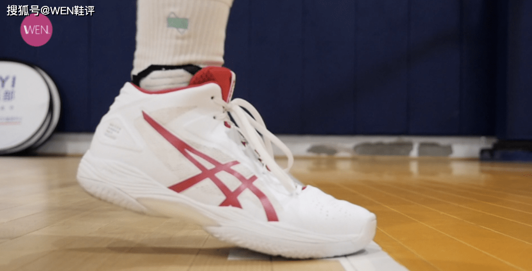 实战|除了价格找不出缺点的后卫实战鞋标杆