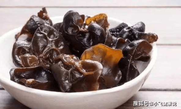 胡萝卜素|人到中年注意饮食，多吃3种食物，降压减脂，疏通血管，有益健康