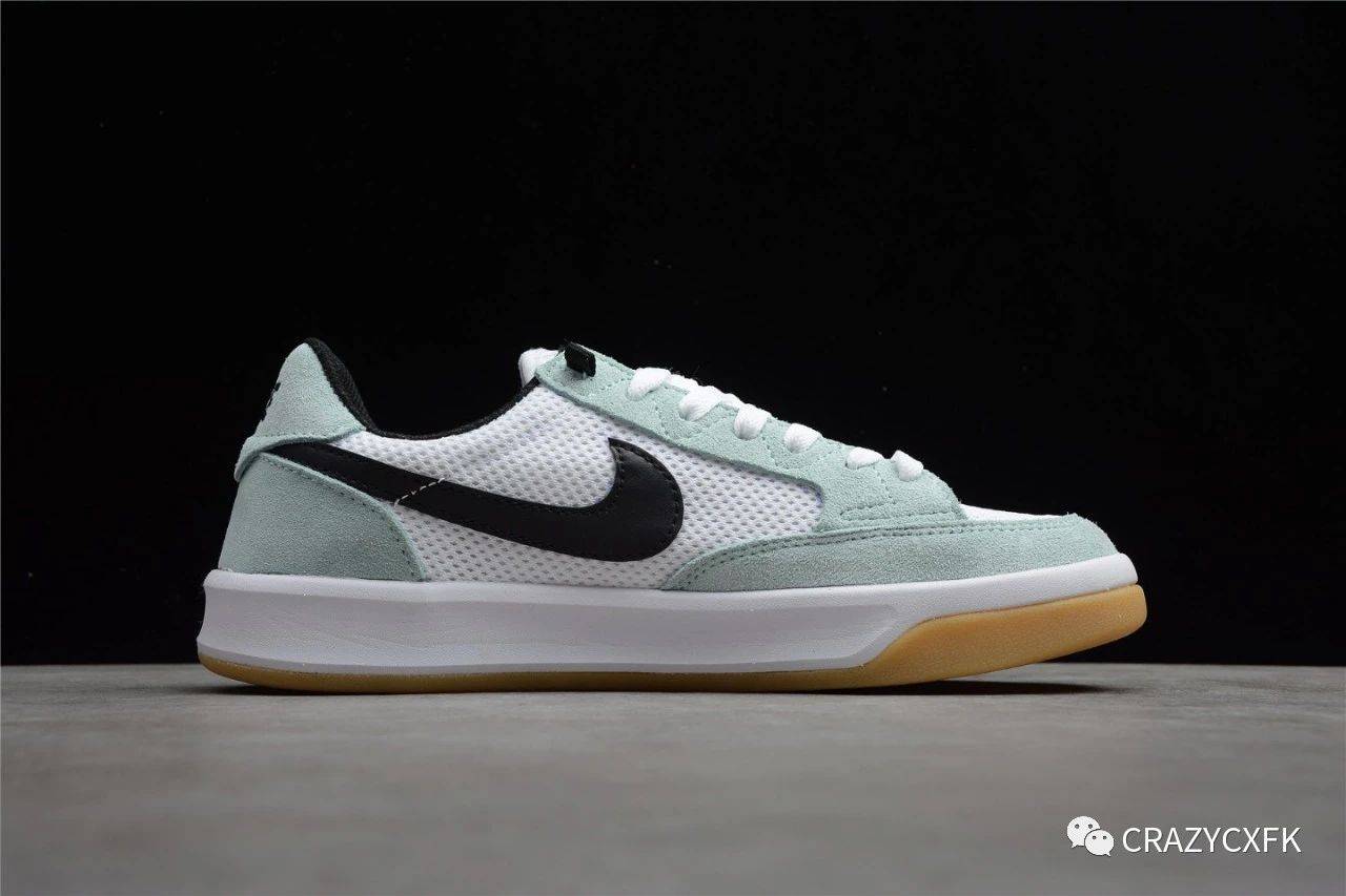 耐克nikesbadversary低帮复古运动滑板鞋