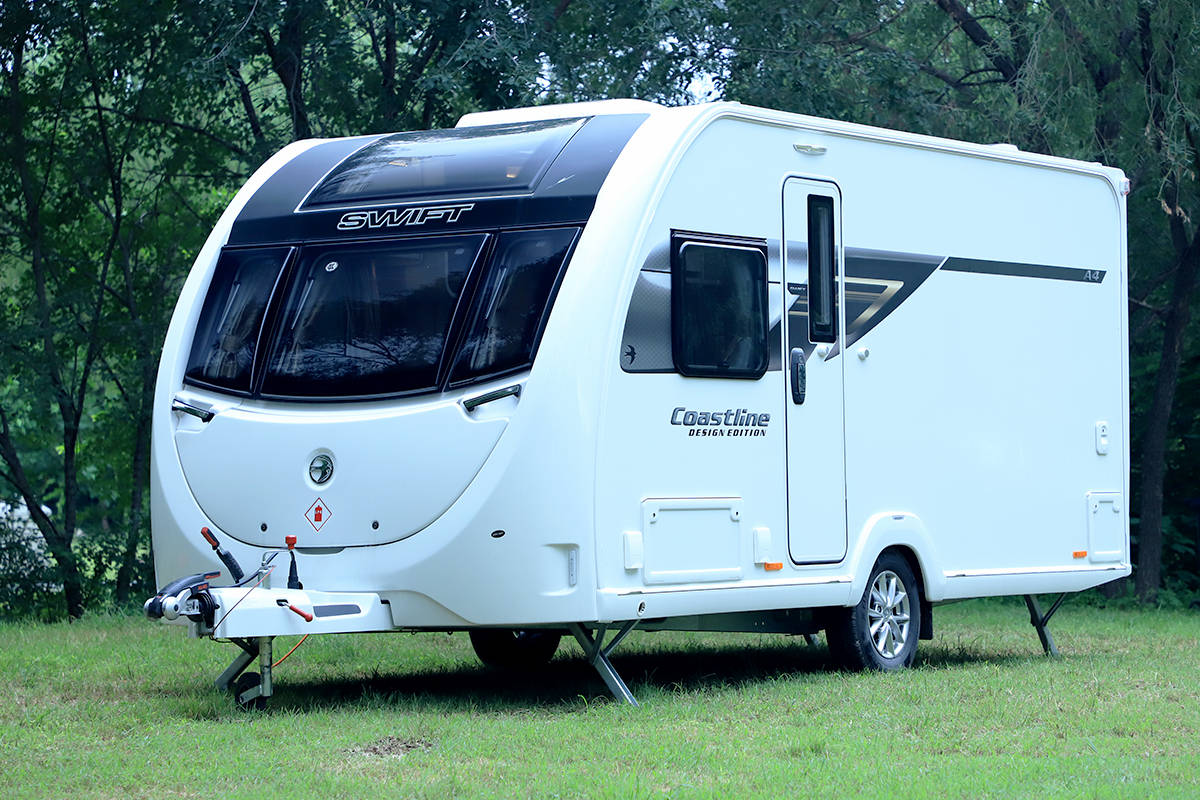 Alpine4 英国斯威夫特SWIFT SPRITE ALPINE4北京总代房车专营店户外首选车型拖挂式房车_搜狐汽车_搜狐网